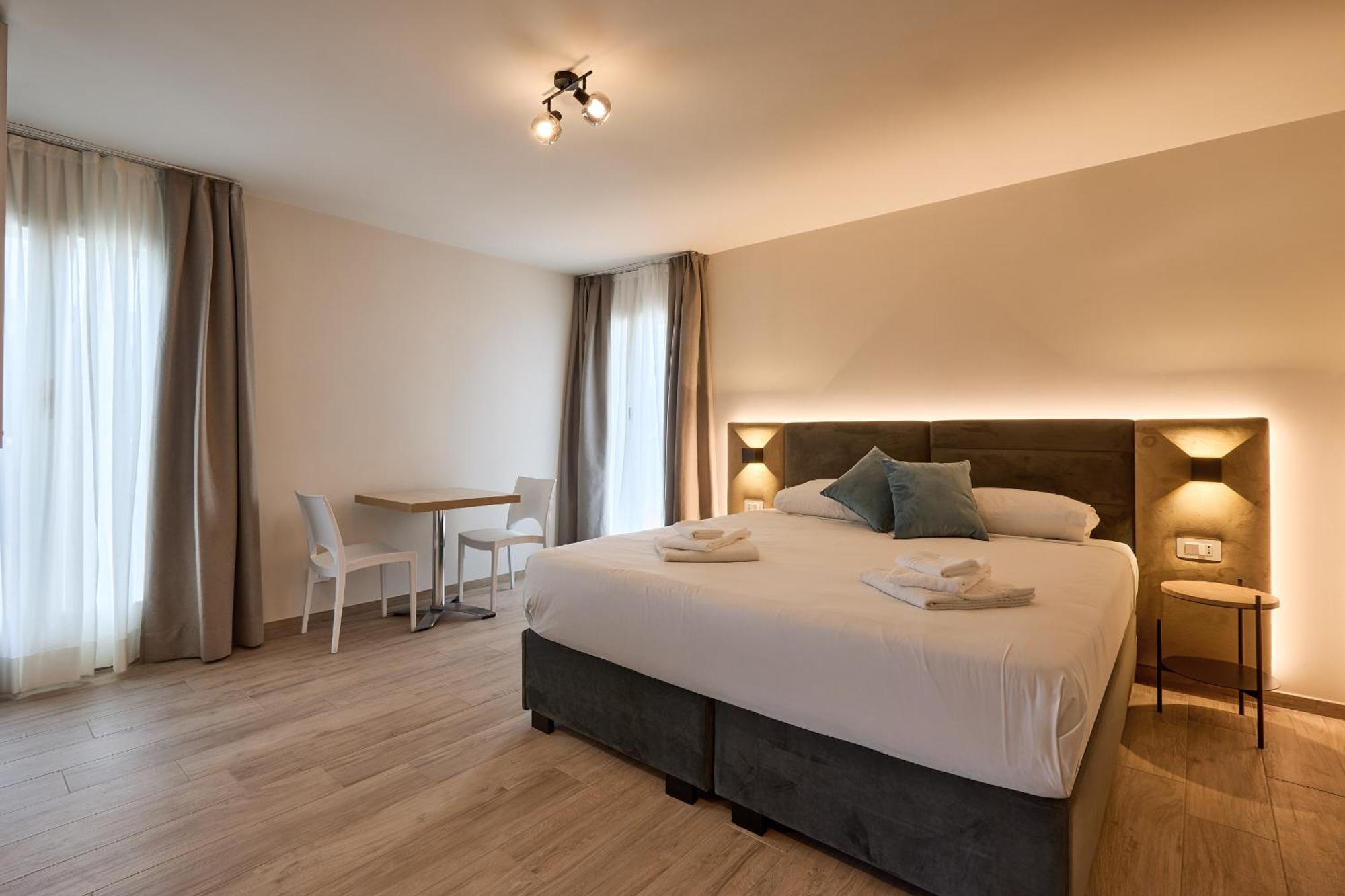 Relais Tiburtina Bed & Breakfast โรม ภายนอก รูปภาพ