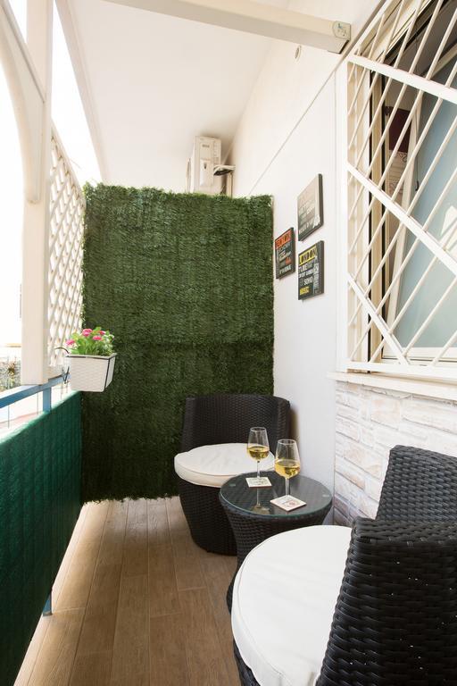 Relais Tiburtina Bed & Breakfast โรม ภายนอก รูปภาพ
